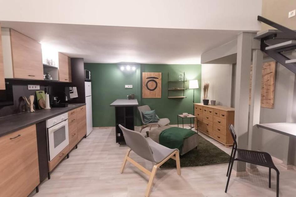 Central Stay Gozsdu Boedapest Buitenkant foto